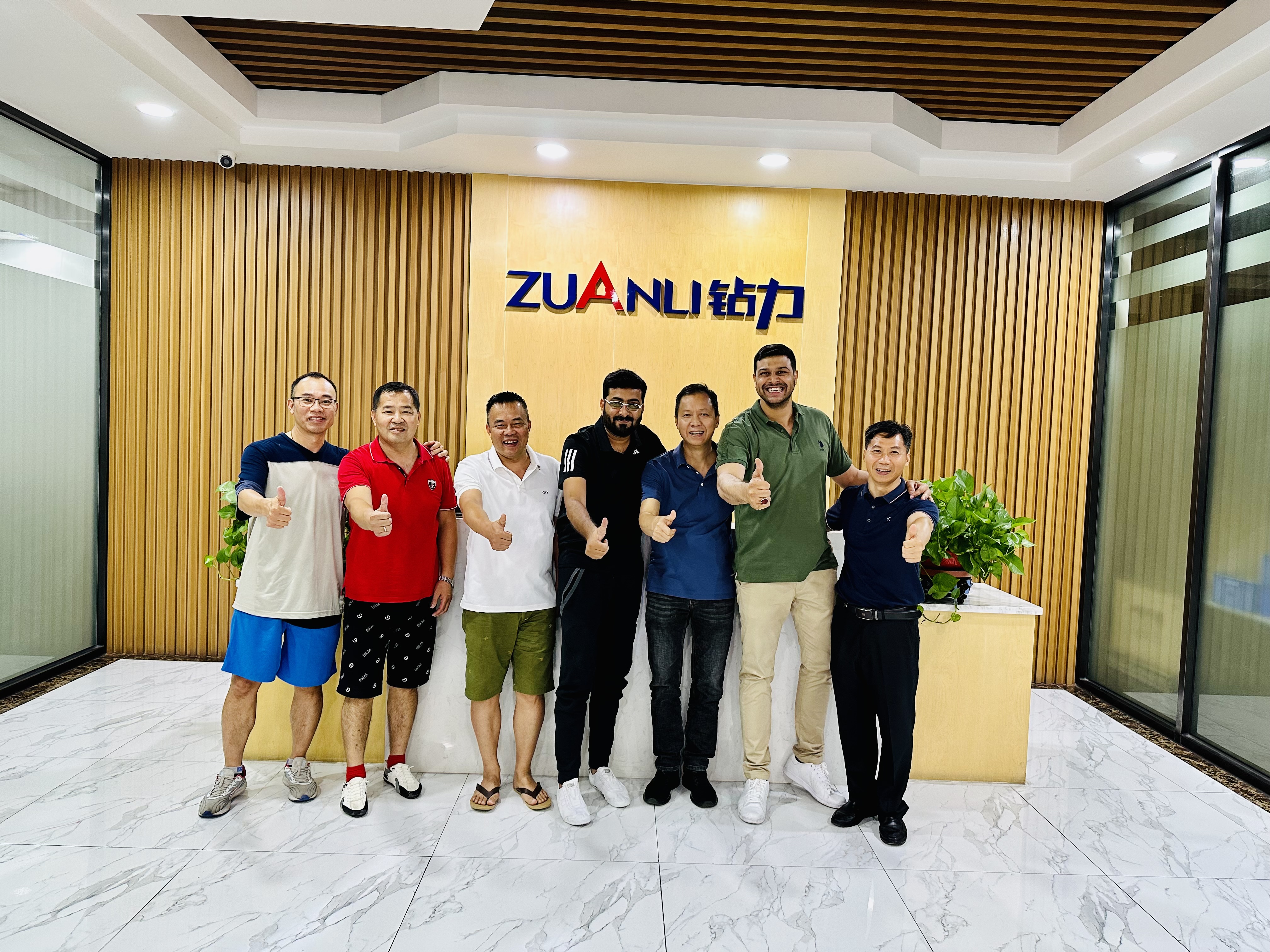 ตัวแทนจำหน่าย Pump Booster RO มาเยี่ยม บริษัท Zuani