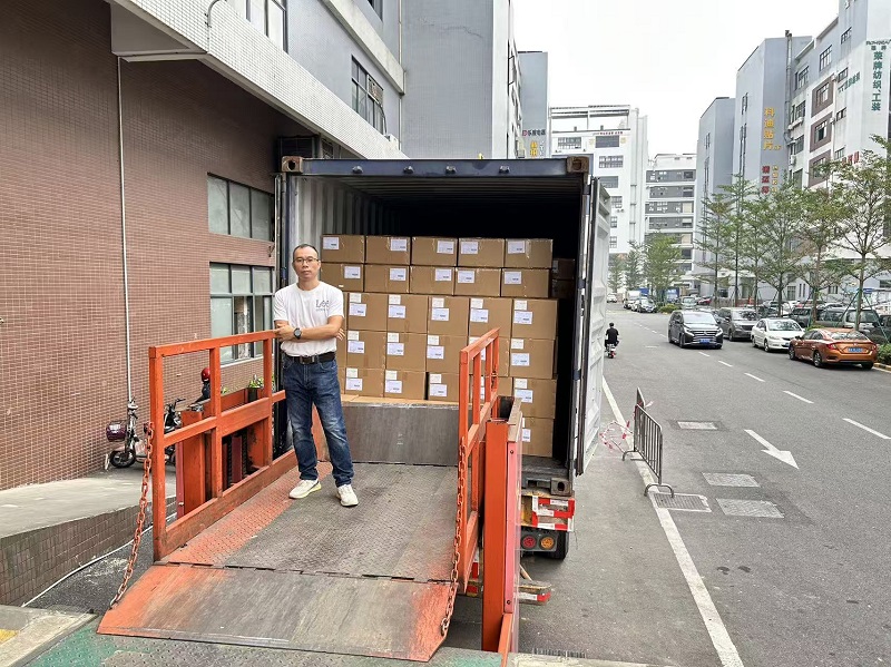 ส่งออกชิ้นส่วน ro คอนเทนเนอร์หนึ่งรายการไปยังเวียดนาม