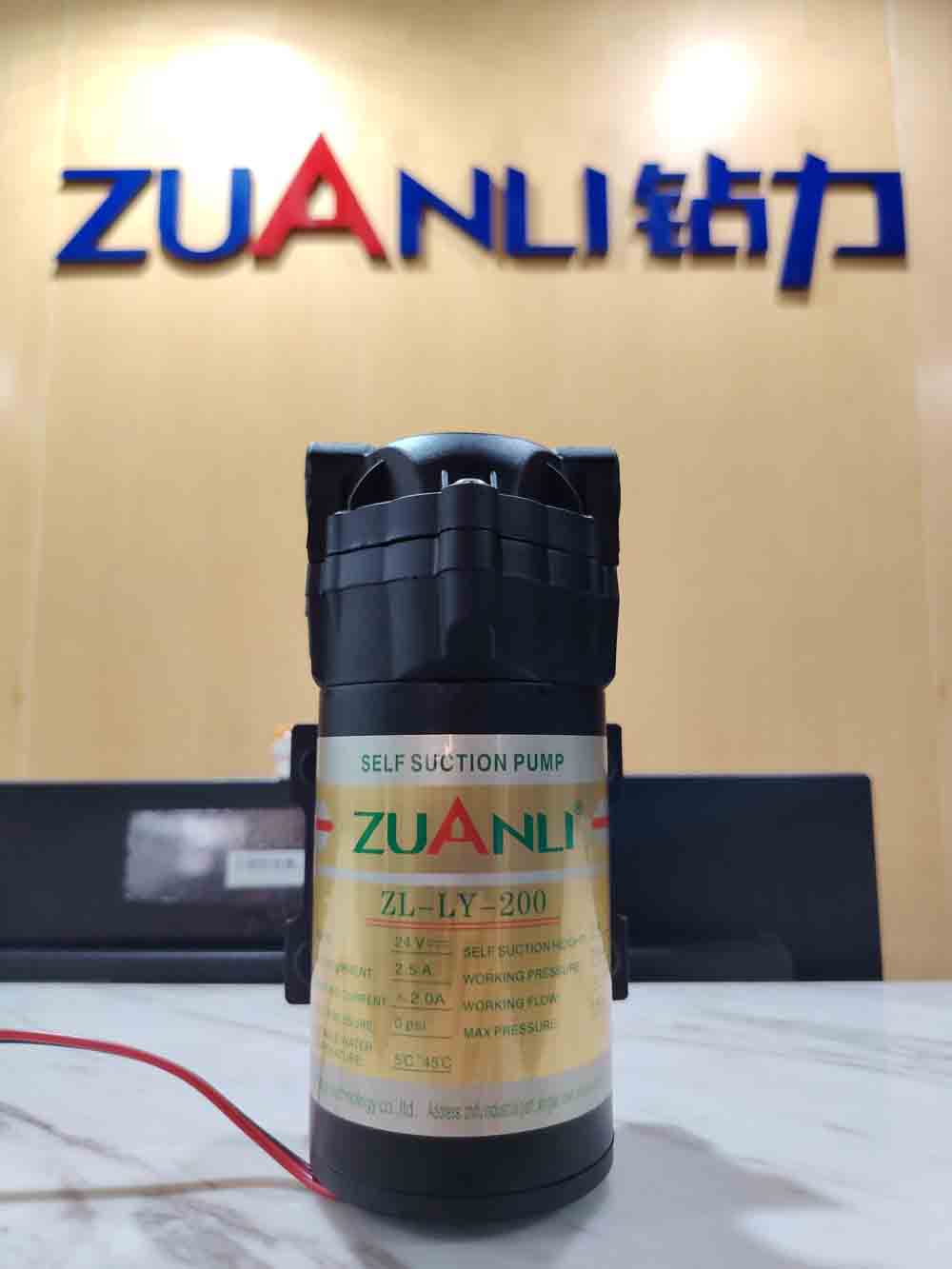 ปั๊มบูสเตอร์ตัวเองสำหรับระบบ 200 gpd RO-มอเตอร์ทองแดงบริสุทธิ์ (0-140 psi)